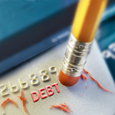 Tips To Avoid Credit Card Debt For College Students